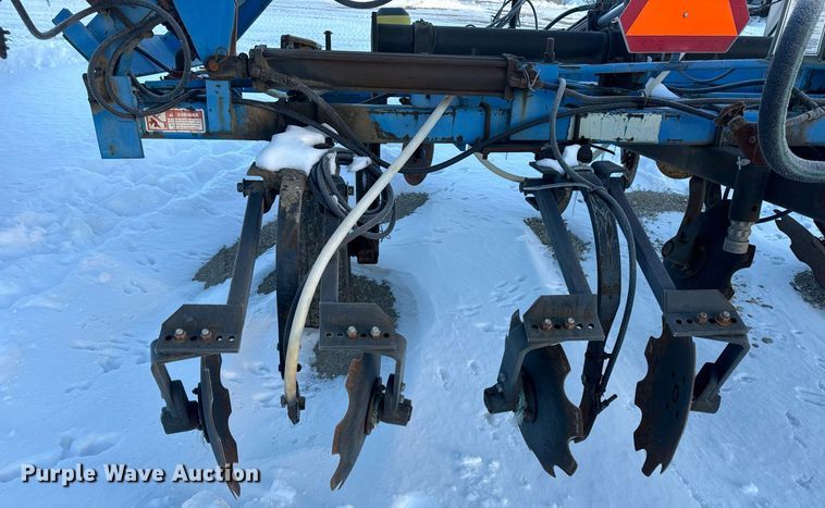 image for item DW3368 DMI 4100 NH3 applicator