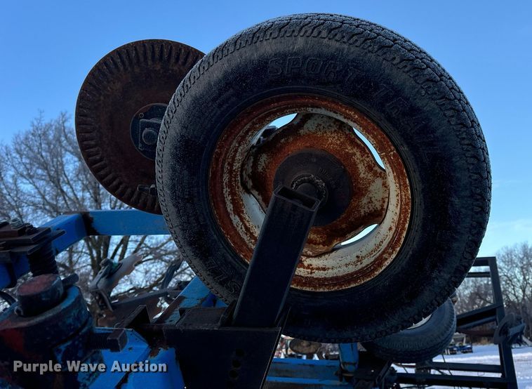 image for item DW3368 DMI 4100 NH3 applicator