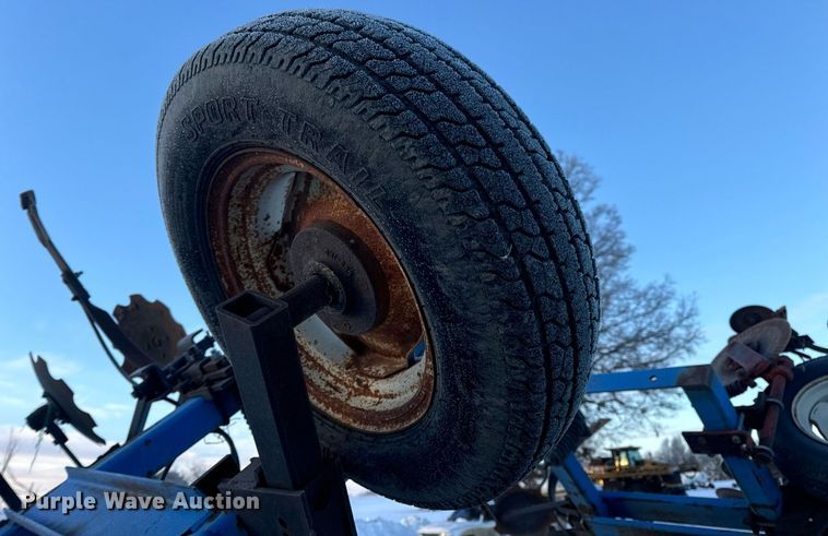 image for item DW3368 DMI 4100 NH3 applicator