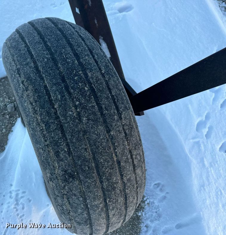 image for item DW3368 DMI 4100 NH3 applicator