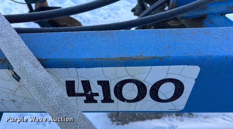 image for item DW3368 DMI 4100 NH3 applicator