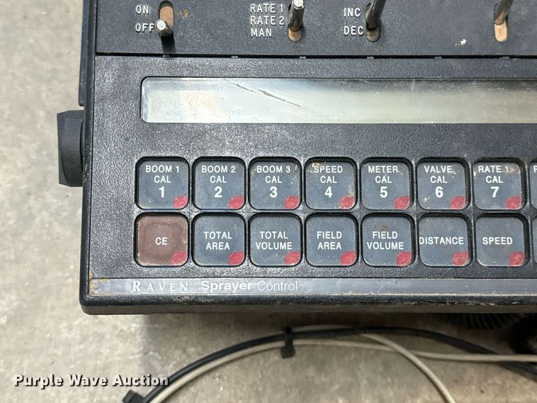 image for item DW3368 DMI 4100 NH3 applicator