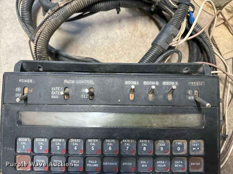 image for item DW3368 DMI 4100 NH3 applicator