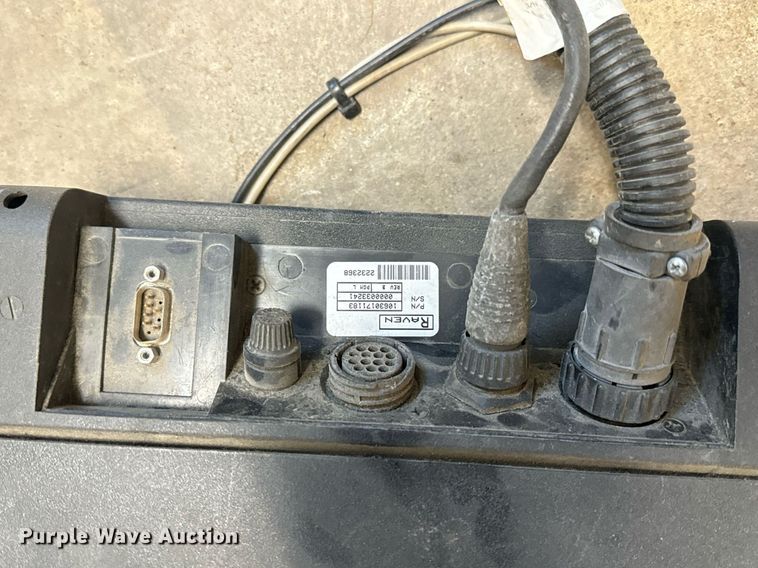 image for item DW3368 DMI 4100 NH3 applicator