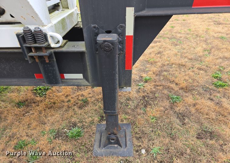 image for item DX1627 2008 Magnolia seed tender trailer