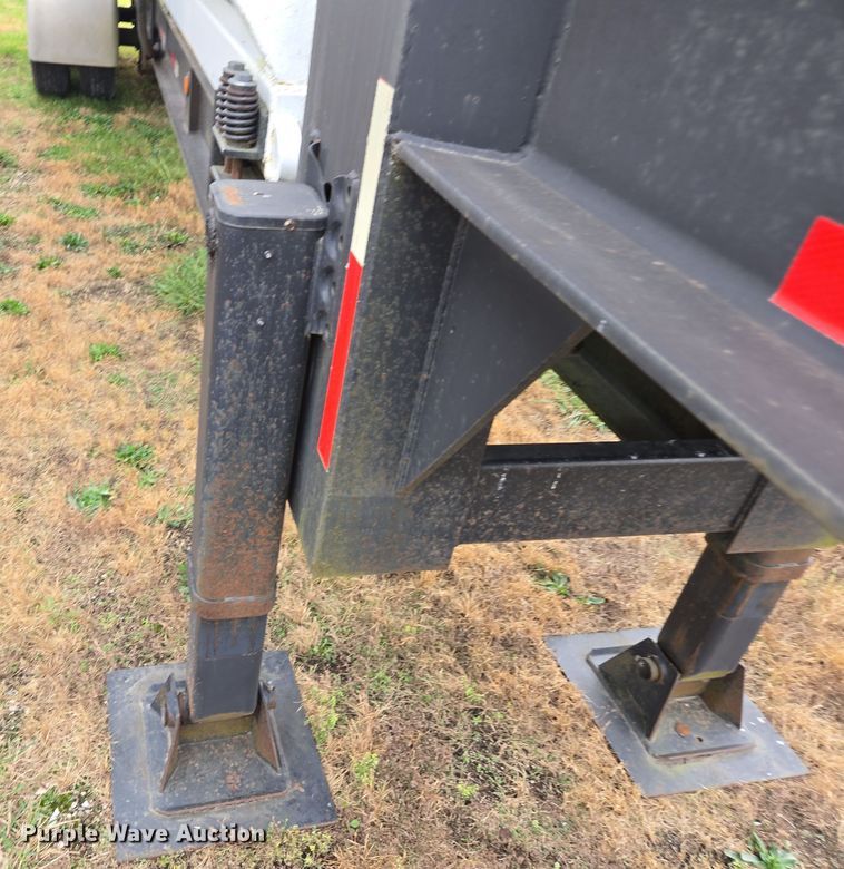 image for item DX1627 2008 Magnolia seed tender trailer