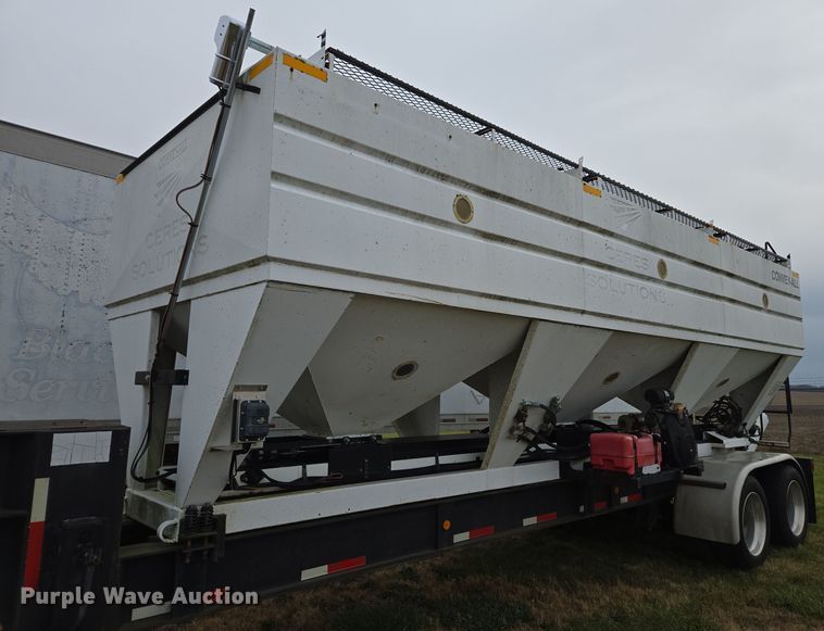 image for item DX1627 2008 Magnolia seed tender trailer