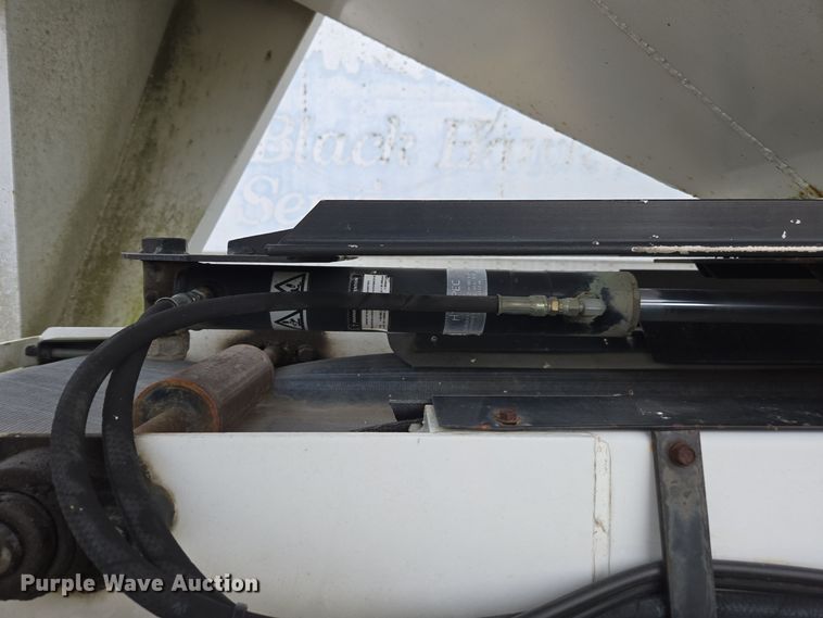 image for item DX1627 2008 Magnolia seed tender trailer