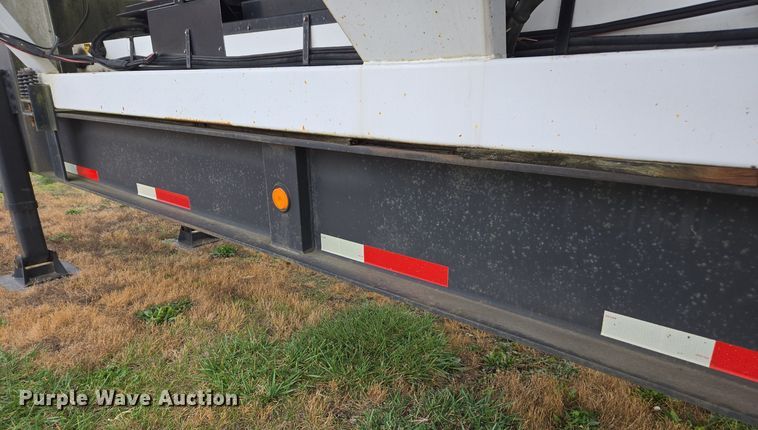 image for item DX1627 2008 Magnolia seed tender trailer