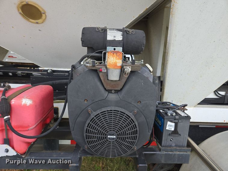 image for item DX1627 2008 Magnolia seed tender trailer