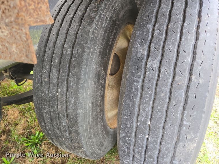 image for item DX1627 2008 Magnolia seed tender trailer