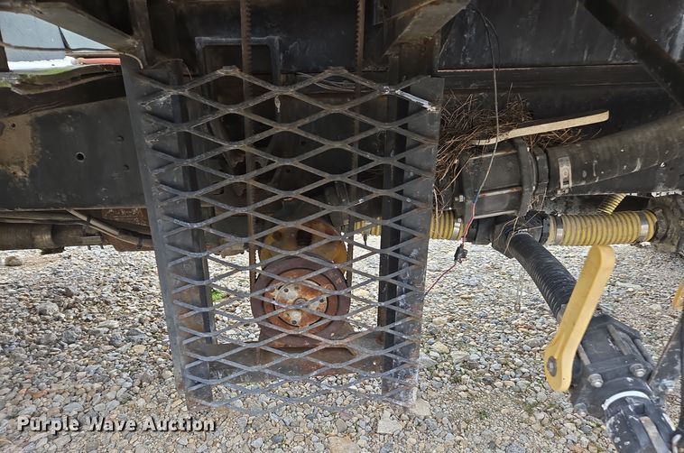 image for item EE7951 1994 Ford L7000 tank truck