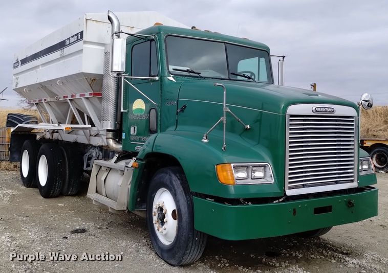 image for item EH0098 1999 Freightliner FLD112 fertilizer delivery truck