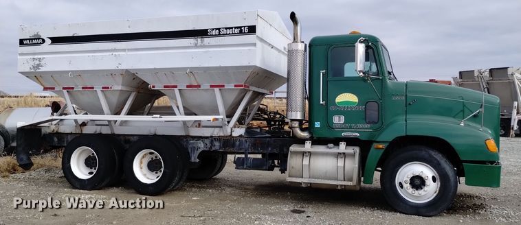 image for item EH0098 1999 Freightliner FLD112 fertilizer delivery truck