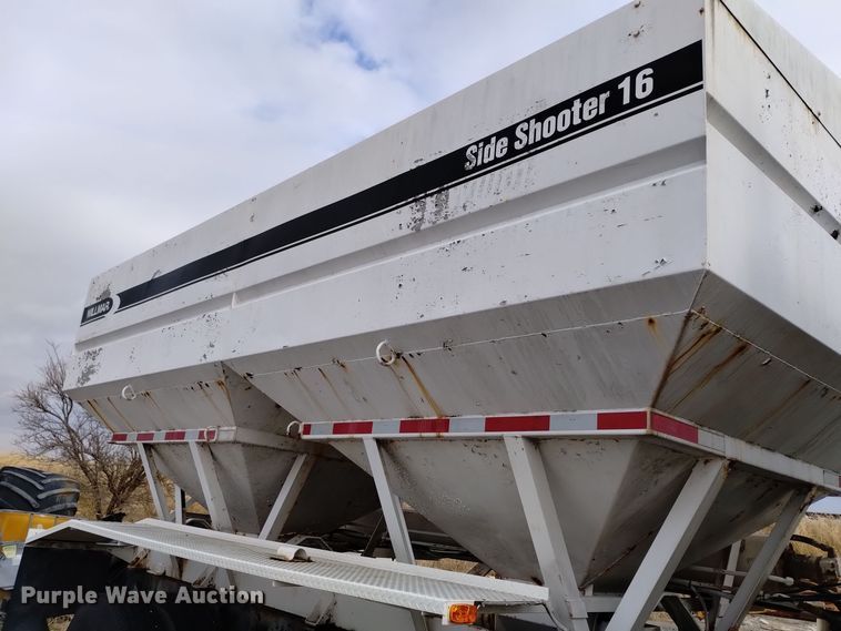 image for item EH0098 1999 Freightliner FLD112 fertilizer delivery truck