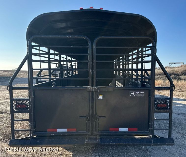image for item ER8392 2019 Hughes Trailers, LLC Full-Top livestock trailer