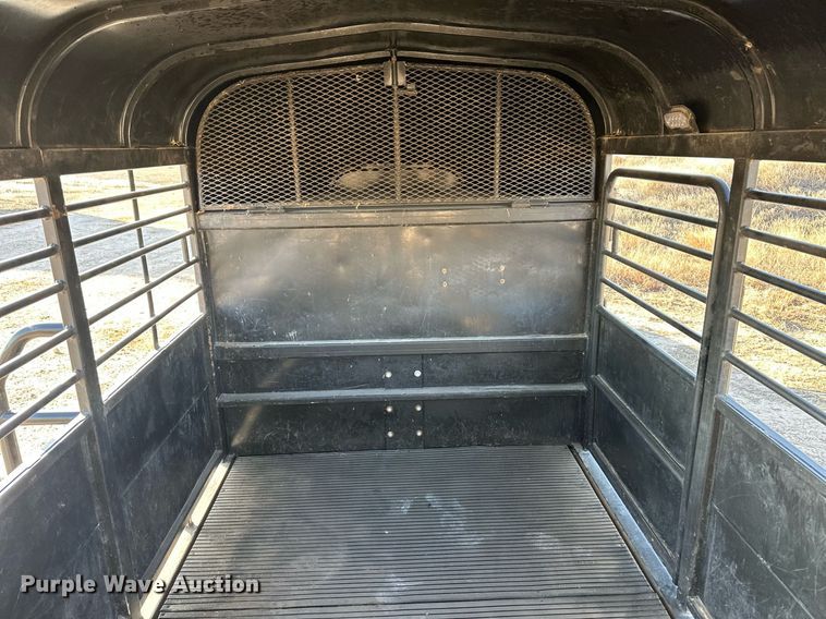 image for item ER8392 2019 Hughes Trailers, LLC Full-Top livestock trailer