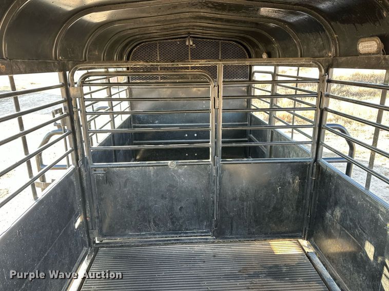 image for item ER8392 2019 Hughes Trailers, LLC Full-Top livestock trailer
