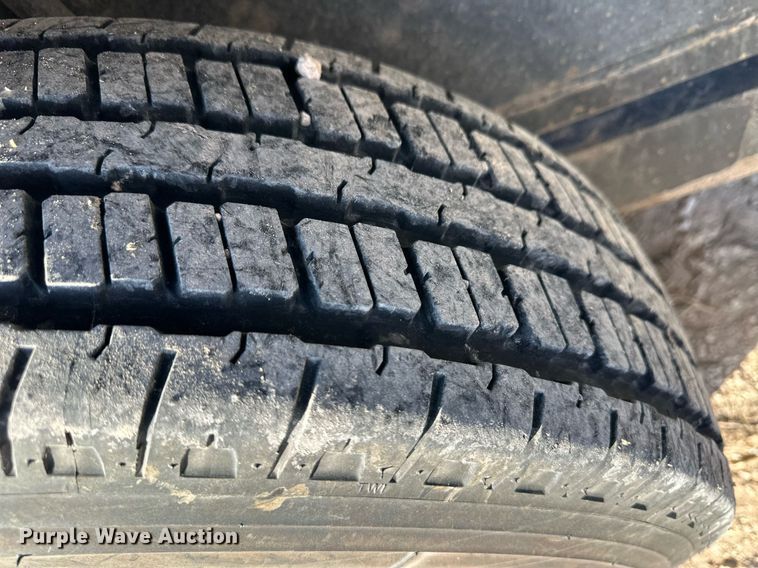 image for item ER8392 2019 Hughes Trailers, LLC Full-Top livestock trailer