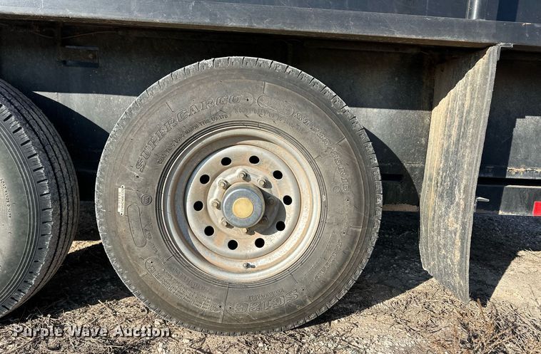 image for item ER8392 2019 Hughes Trailers, LLC Full-Top livestock trailer