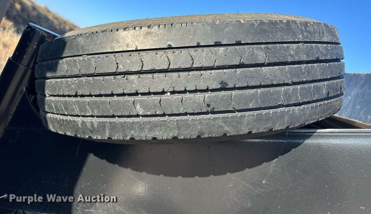 image for item ER8392 2019 Hughes Trailers, LLC Full-Top livestock trailer