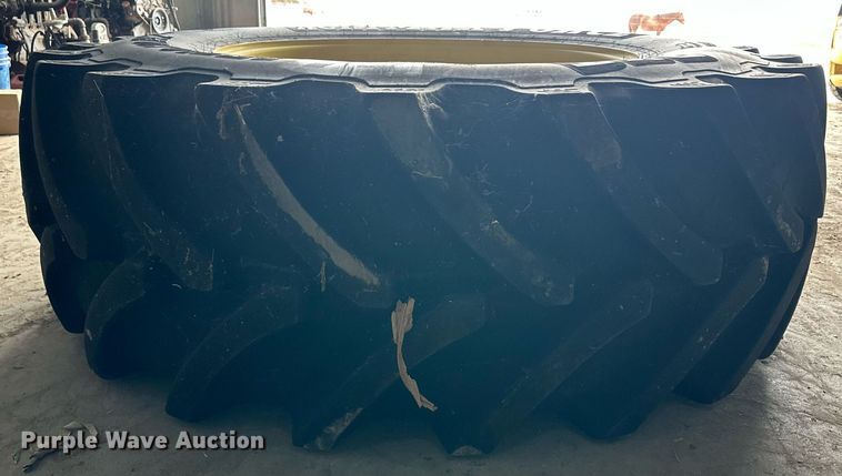 image for item ER8578 (4) 710/70R42 sprayer tires and wheels