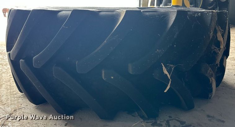 image for item ER8578 (4) 710/70R42 sprayer tires and wheels