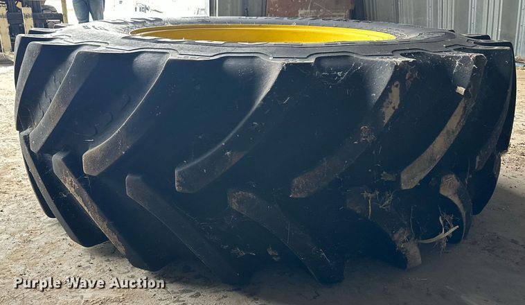 image for item ER8578 (4) 710/70R42 sprayer tires and wheels