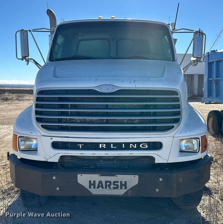 image for item ER8586 2006 Sterling L8500 feed mixer truck