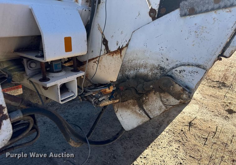 image for item ER8586 2006 Sterling L8500 feed mixer truck