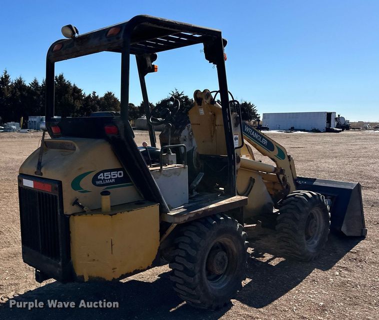 image for item ER8597 Willmar 4550 wheel loader