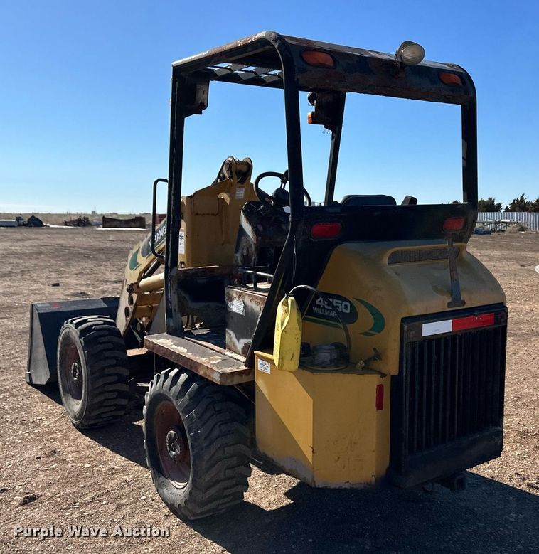image for item ER8597 Willmar 4550 wheel loader
