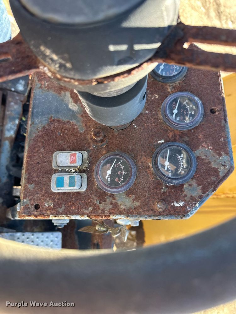 image for item ER8597 Willmar 4550 wheel loader