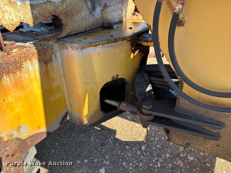 image for item ER8597 Willmar 4550 wheel loader