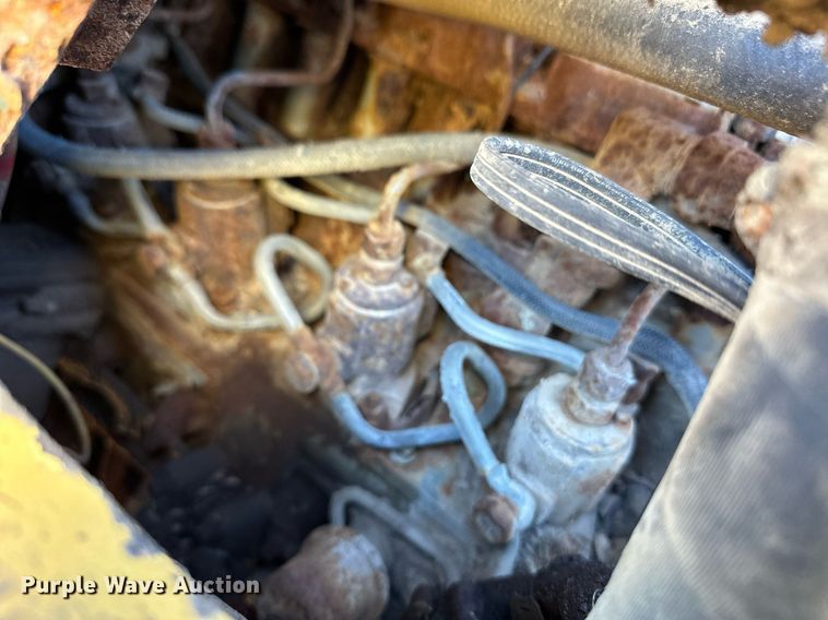 image for item ER8597 Willmar 4550 wheel loader