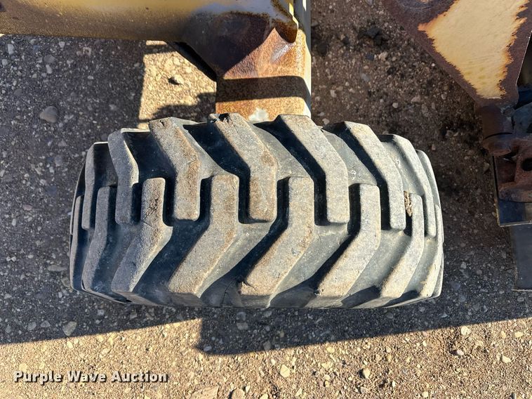 image for item ER8597 Willmar 4550 wheel loader