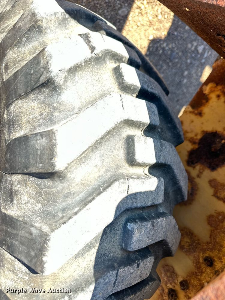 image for item ER8597 Willmar 4550 wheel loader