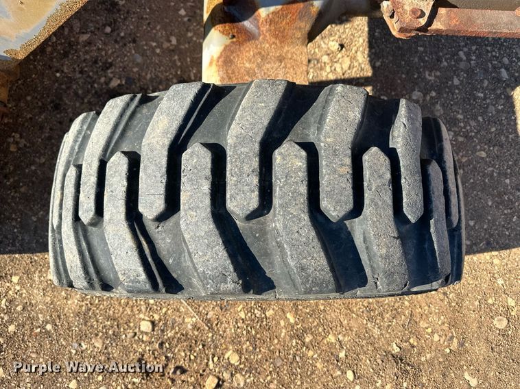 image for item ER8597 Willmar 4550 wheel loader