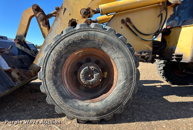 image for item ER8597 Willmar 4550 wheel loader