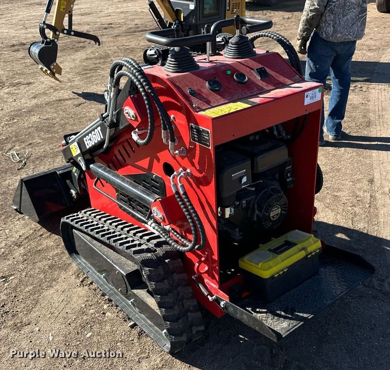 image for item ER8599 2024 EGN EG360T compact utility loader