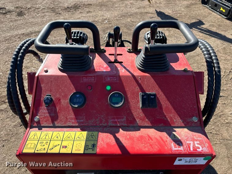 image for item ER8599 2024 EGN EG360T compact utility loader