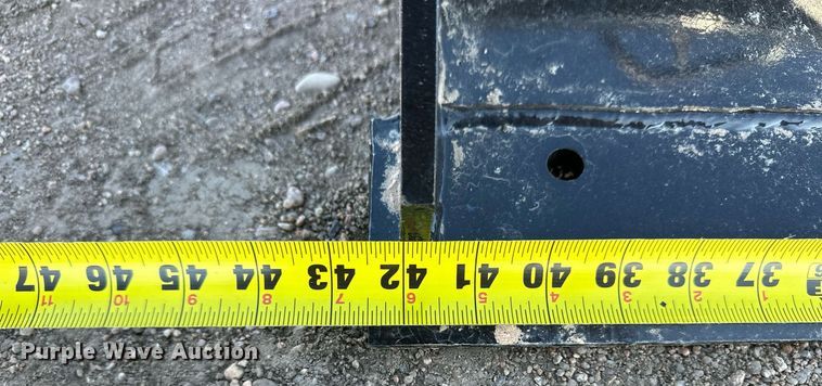 image for item ER8599 2024 EGN EG360T compact utility loader