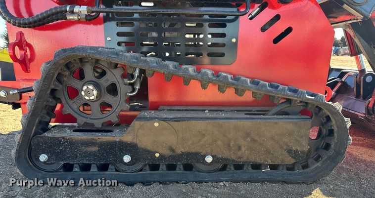 image for item ER8599 2024 EGN EG360T compact utility loader