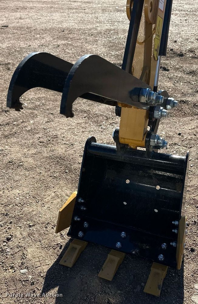 image for item ER8600 2024 AGT H13R mini excavator