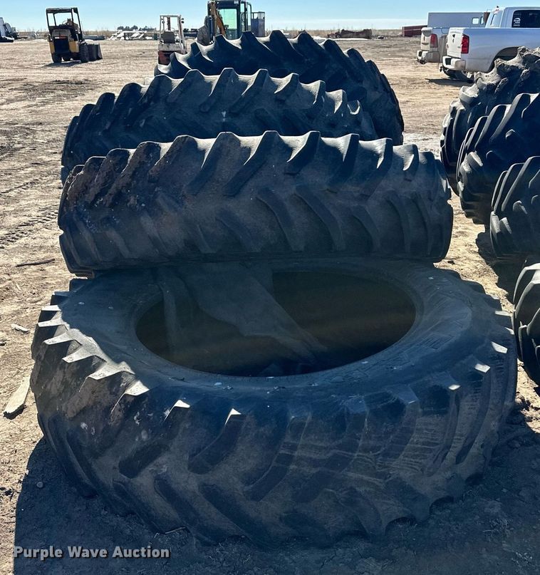 image for item ER8601 (4) 18.4R42 tires