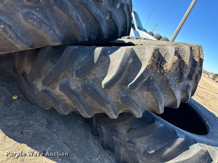 image for item ER8601 (4) 18.4R42 tires