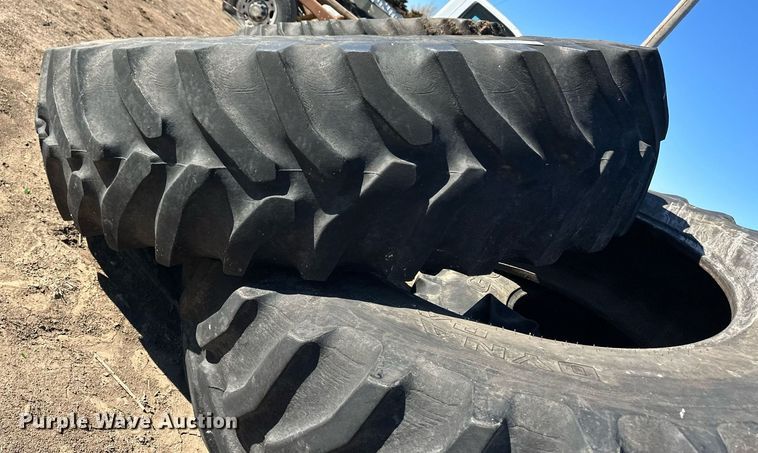 image for item ER8601 (4) 18.4R42 tires