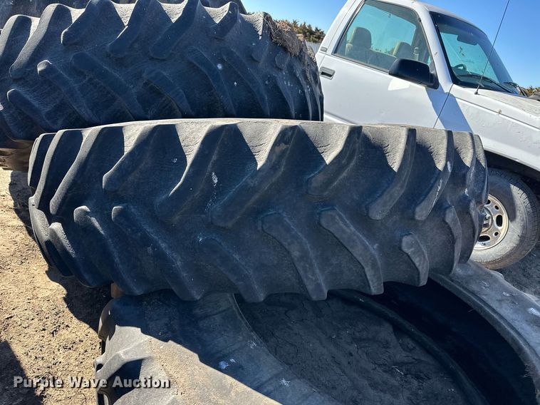 image for item ER8602 (4) 18.4R42 tires