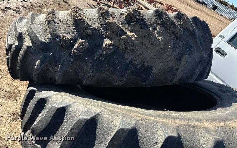 image for item ER8602 (4) 18.4R42 tires