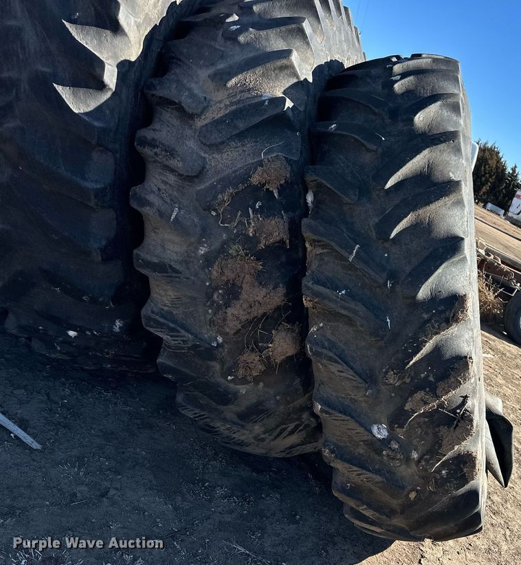 image for item ER8603 (4) 18.4R42 tires